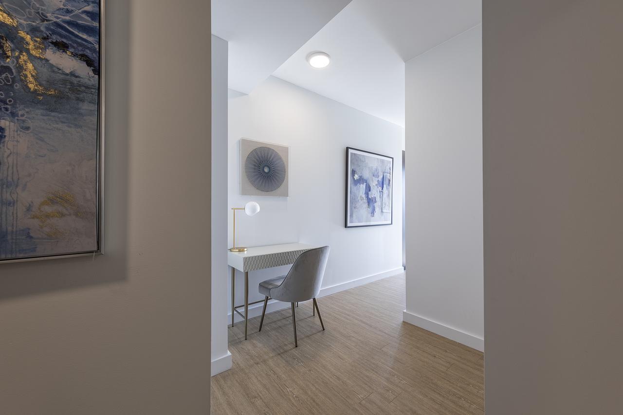 Deedee'S Sky Rise Apartments At Newport II Jersey City Eksteriør bilde